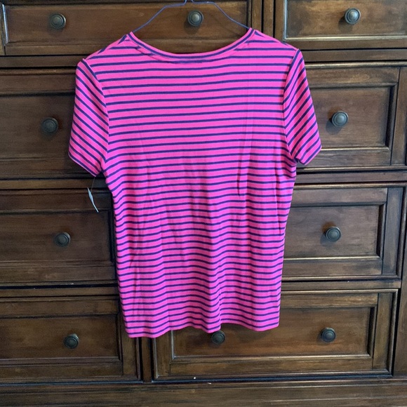 Vineyard vines large shirt - Picture 3 of 3